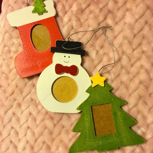 Christmas Frame Ornaments - Picture 1 of 3